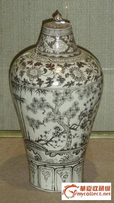 漂亮的釉里红梅瓶--南京博物院镇馆之宝