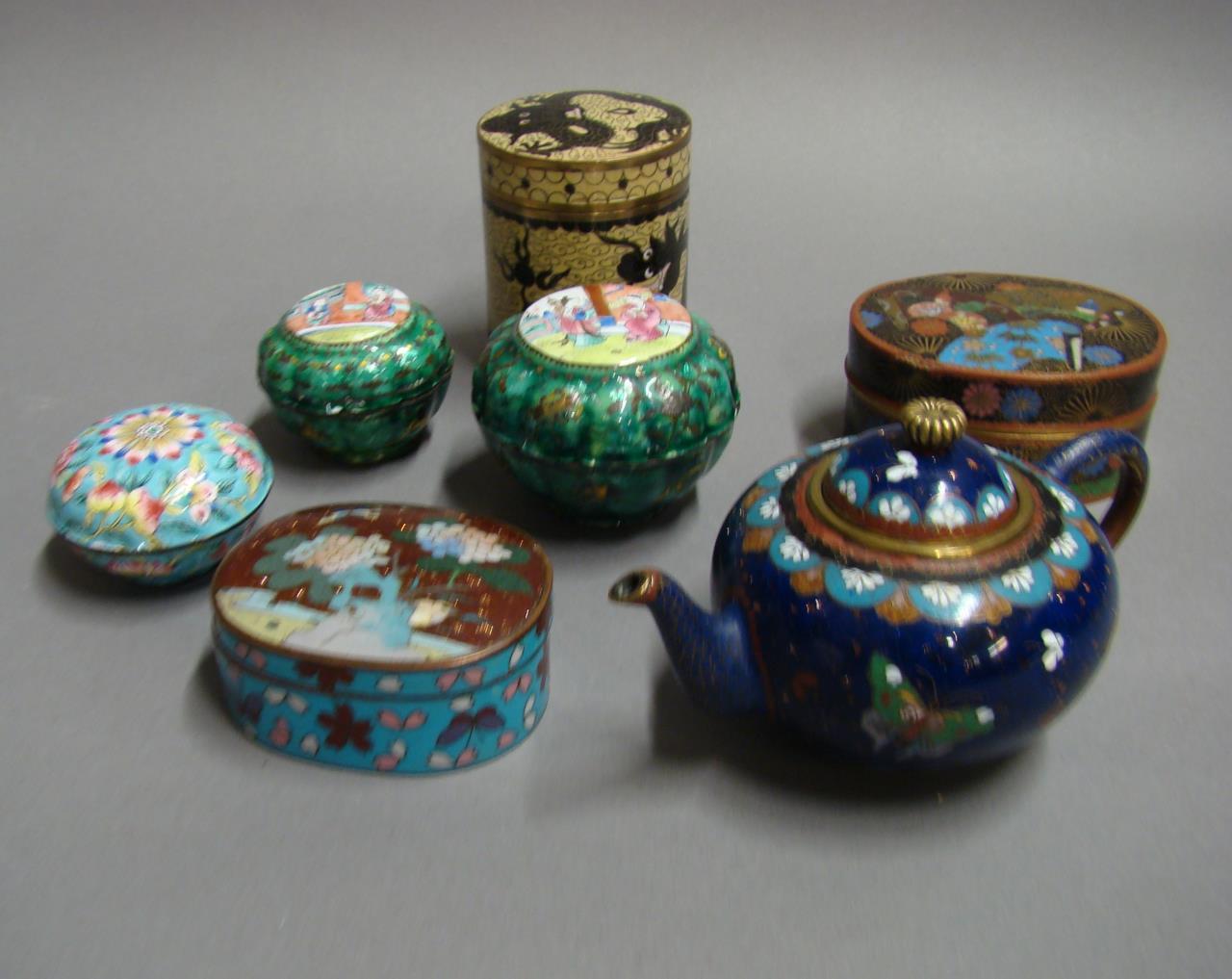 难得几件铜胎珐琅器请掌眼评估价_难得几件铜