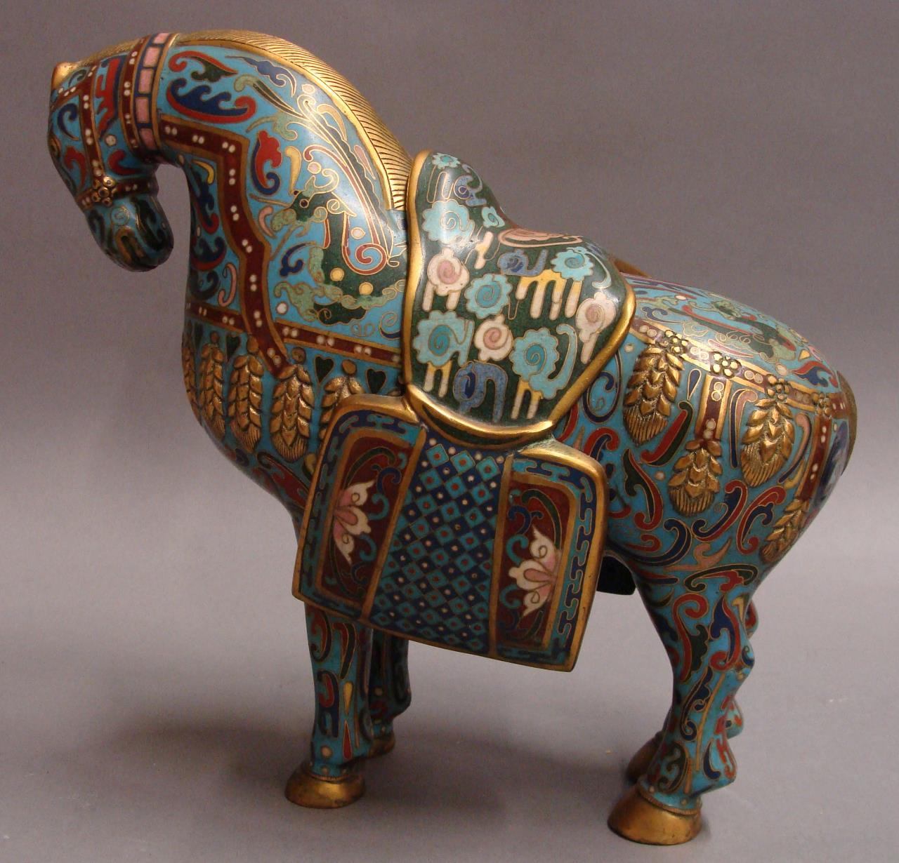 几件铜胎珐琅器请掌眼评估价_几件铜胎珐琅器