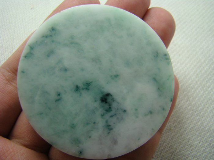 重上假翡翠镯心!让华夏朋友小心!_重上假翡翠镯心!让华夏朋友小心!鉴定_来自藏友hg5053611_玉石鉴定_翡翠玉石鉴定_古玩鉴定估价_华夏收藏网