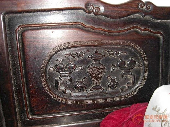 清中老红木暗八仙宝顶罗汉床