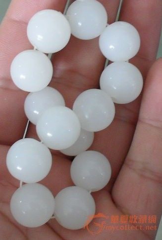 参加义拍 大家都来为玉树献点爱心,多不嫌多,少