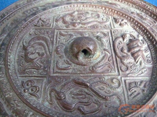 四神十二生肖铜镜,啥年代的?_四神十二生肖铜