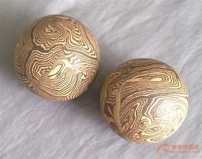 绞胎 古称捶丸(一对)_绞胎 古称捶丸(一对)鉴定_来自藏友howardpu_陶瓷鉴定_高古陶瓷鉴定_古玩鉴定估价_华夏收藏网