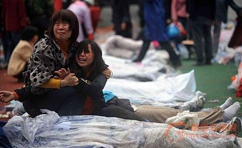 明日全国哀悼日,拿出你的真心,献出你的爱心~