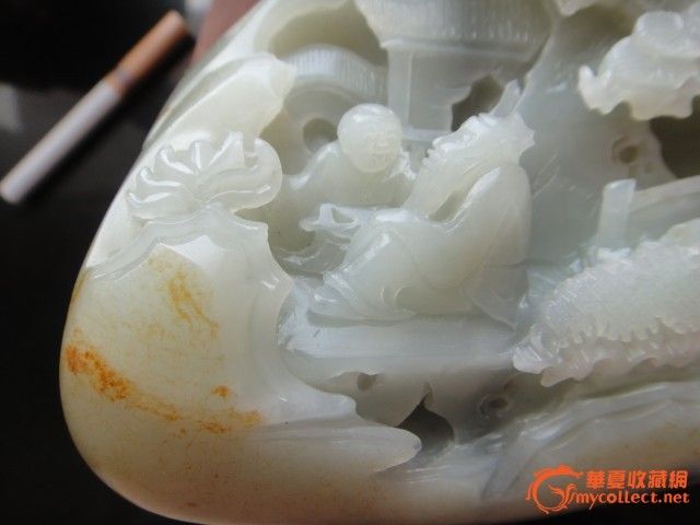 请帮忙看看是磨光青花山料还是籽料_请帮忙看