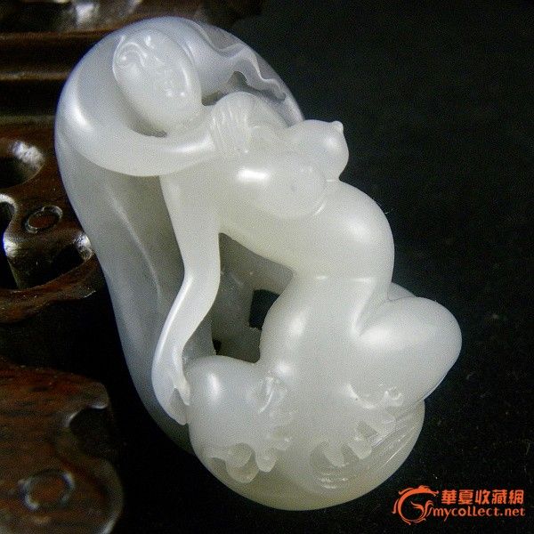 重35.7克新疆和田玉青花籽料 美女_重35.7克新