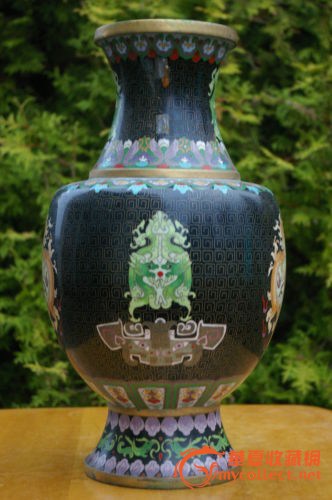 景泰蓝花瓶 求教年代与价值,来自藏友owell198