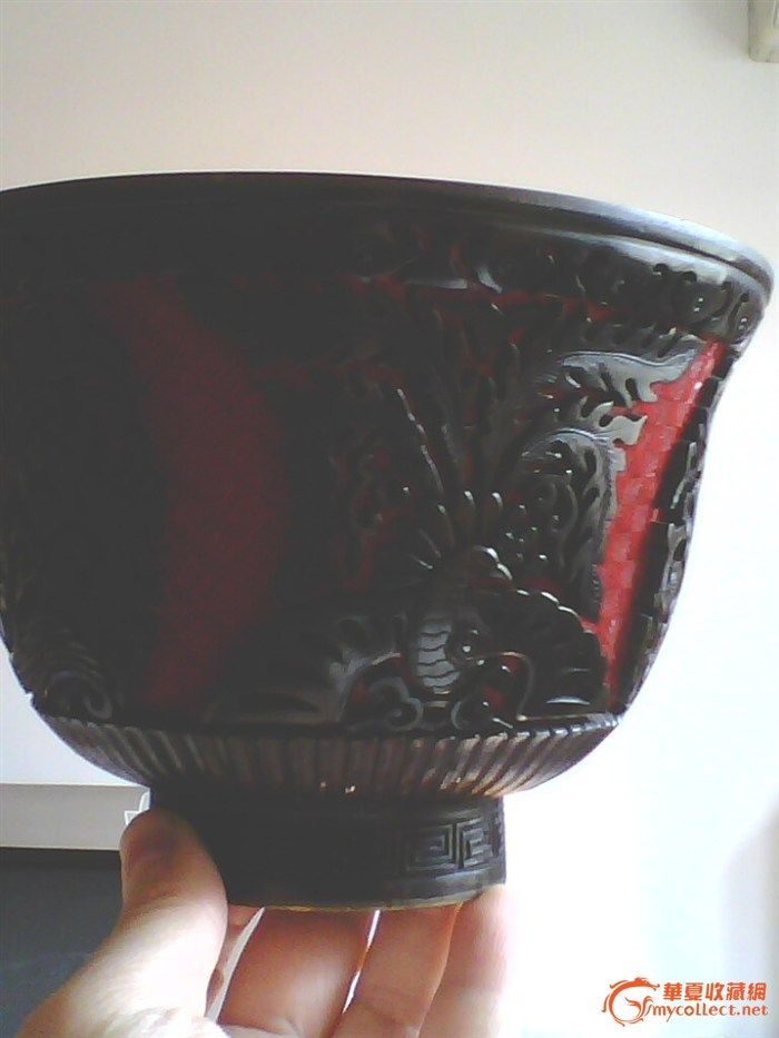 贺新春,铜胎红地剔黑一龙九凤大盖碗_贺新春,