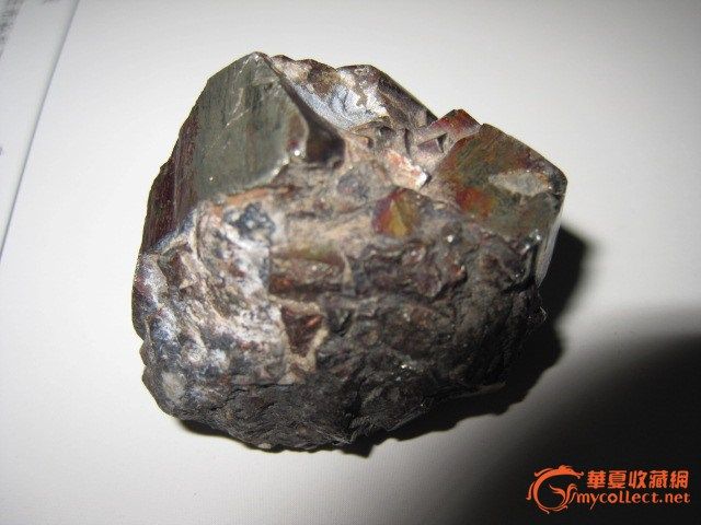 煤堆里捡的,硬度很大,不知道是什么贵金属?_煤