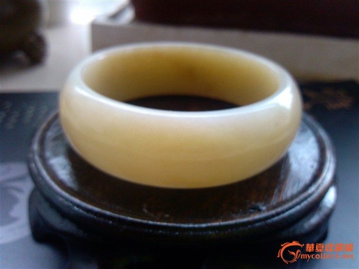 在上传一个俄糖料手镯,请行家掌眼_在上传一个