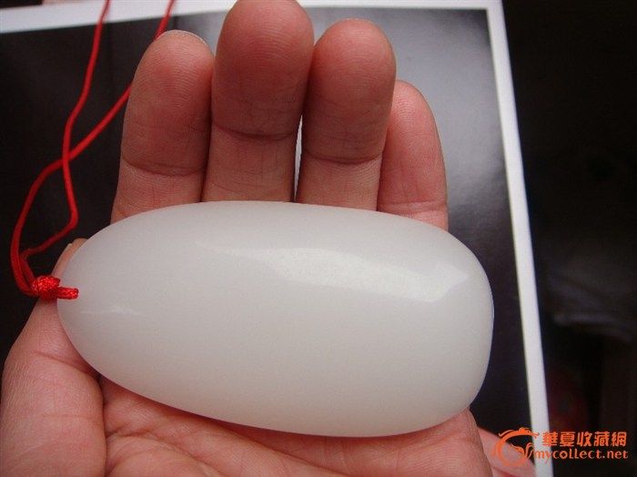 可爱的观音,羊脂吗?硝子吗?请帮忙看看_可爱的观音,羊脂吗?硝子吗?请帮忙看看鉴定_来自藏友财运叻星_玉石鉴定_和田玉石鉴定_古玩鉴定估价_华夏收藏网