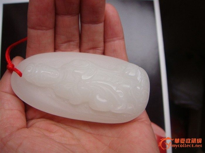 可爱的观音,羊脂吗?硝子吗?请帮忙看看_可爱的观音,羊脂吗?硝子吗?请帮忙看看鉴定_来自藏友财运叻星_玉石鉴定_和田玉石鉴定_古玩鉴定估价_华夏收藏网
