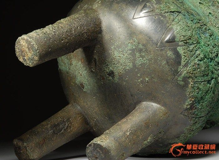 {细图}求青铜器准确断代?及铜锈的去除方法?谢