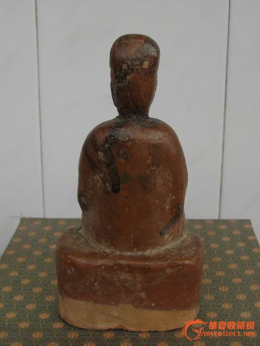 宋代 黄釉点褐彩瓷塑人物