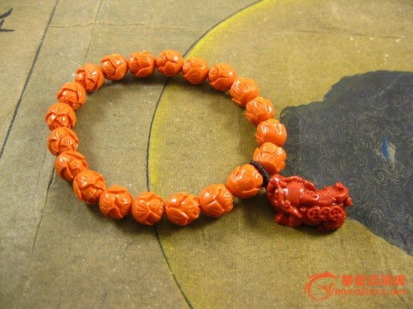 一串雕莲花珊瑚珠手链_一串雕莲花珊瑚珠手链