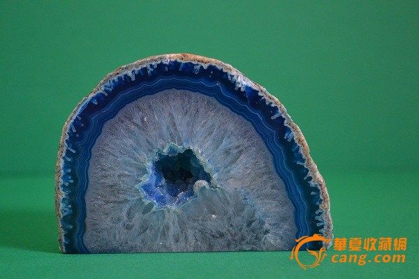 奇石原石鸡血玛瑙图片大全_奇石原石鸡血玛瑙