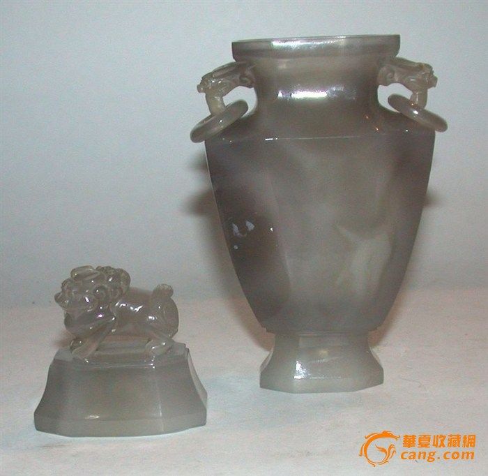 希腊国王乔治一世旧藏:清玛瑙盖瓶 (佳士得伦敦