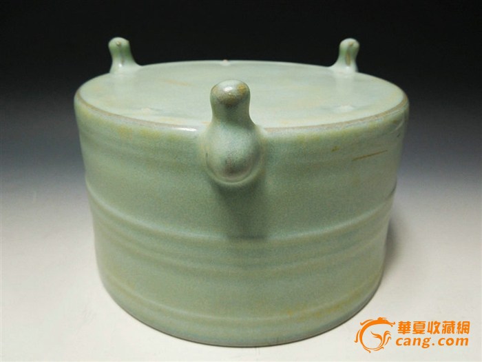 宋代汝窑青磁三足香炉(回流)