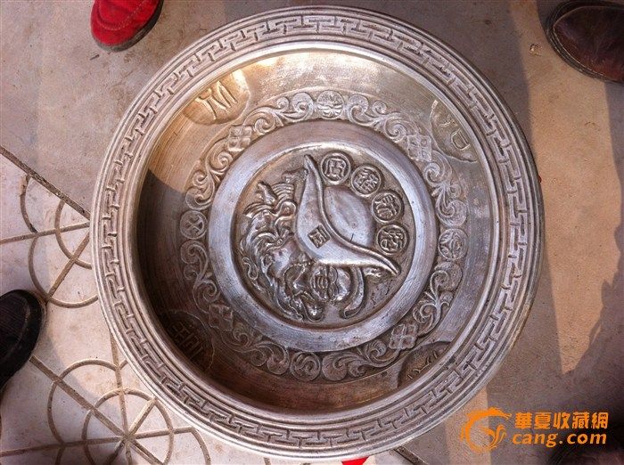 乾隆年间镀银九龙聚宝盆