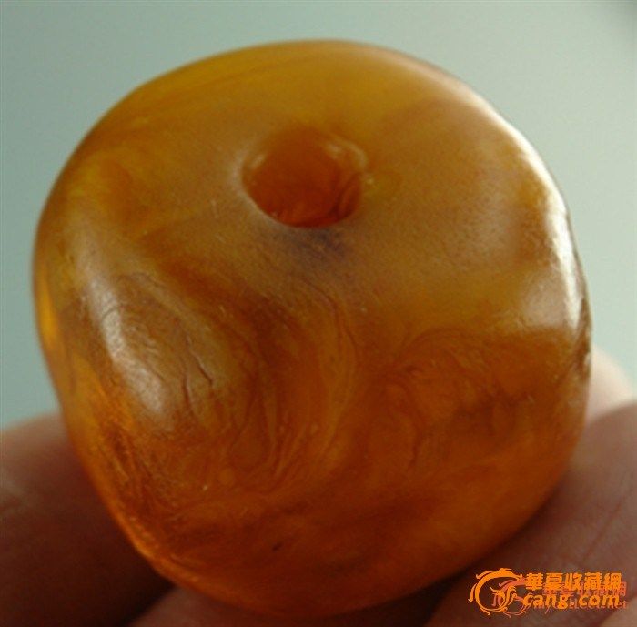 26.08克,尺寸27x35x35毫米, 老藏蜡,保存完好。