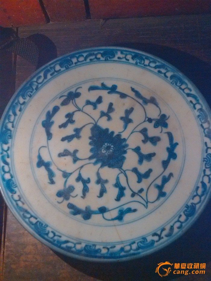 青花瓷盘子_青花瓷盘子鉴定_青花瓷盘子估价