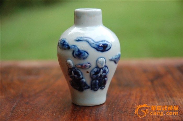 乾隆青花釉里红仙丹瓶估价?_乾隆青花釉里红