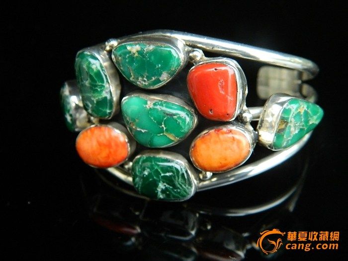 美国碧玉色绿松石，MOMO红珊瑚纯银套装_美国碧玉色绿松石，MOMO红珊瑚纯银套装鉴定_来自藏友韩燕_珠宝鉴定_松石珠宝鉴定_古玩鉴定估价_华夏收藏网