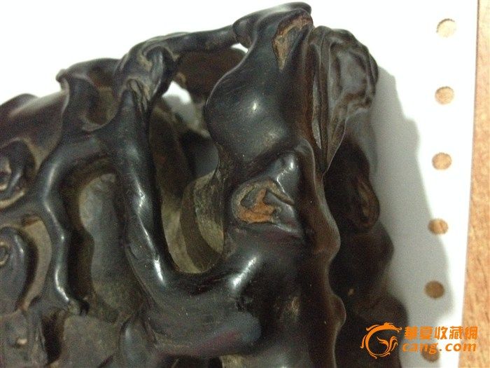 是不是犀牛角请专家鉴定下如果不是这是个什么