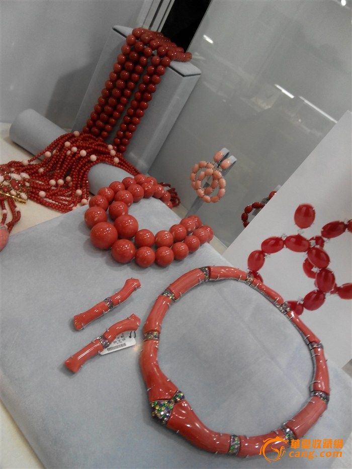 香港珠宝展-珊瑚琥珀欣赏