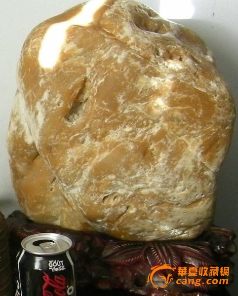 黄玉原石