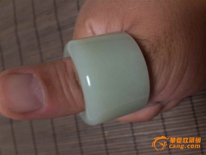 和田玉老玉扳指_和田玉老玉扳指鉴定_来自藏