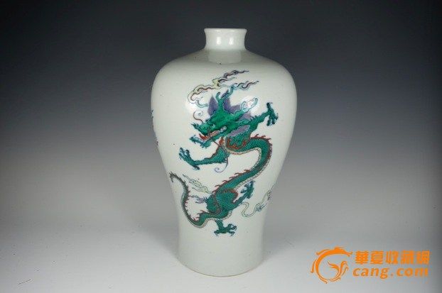 琳琅阁珍品 - 清康熙 斗彩龙纹大梅瓶图片