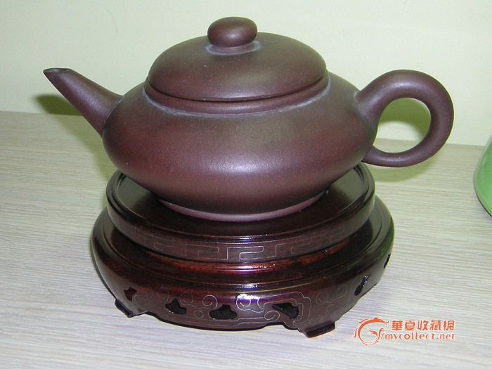 一把:民国"金鼎商标"紫砂壶,1:鉴定真假 2 作者"牟迦"还是"迦牟" 3:壶