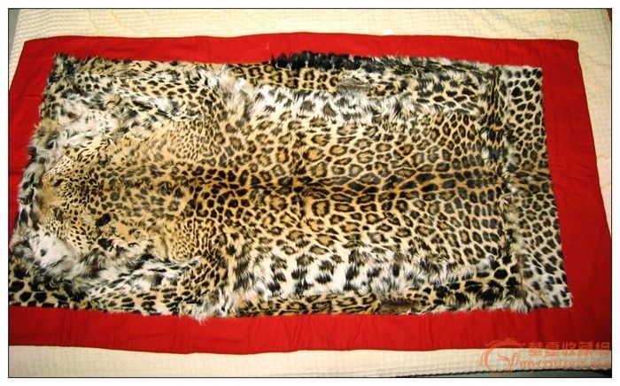 金钱豹皮褥子