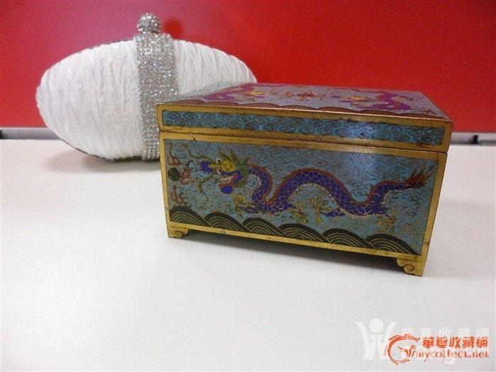 一个空盒子一个珠子猜成语_看图猜成语