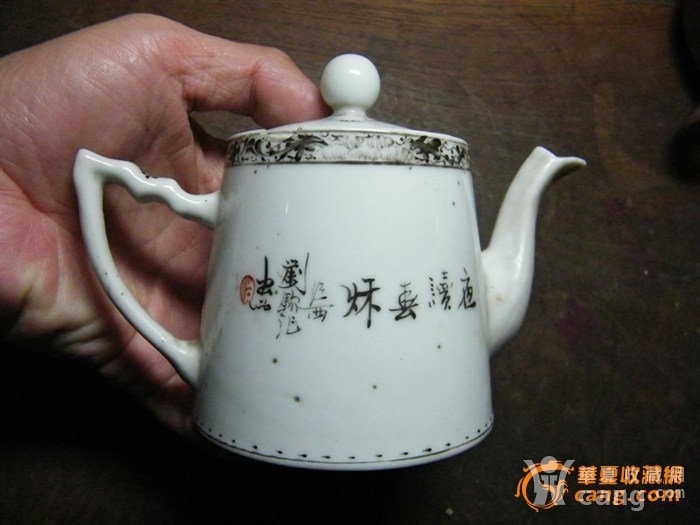 【创意导语】: "醉美瓷壶,饮誉乾坤——陶瓷酒壶品牌排行榜前十名揭秘" 【创意导语】: "醉美瓷壶,饮誉乾坤——陶瓷酒壶品牌排行榜前十名揭秘"