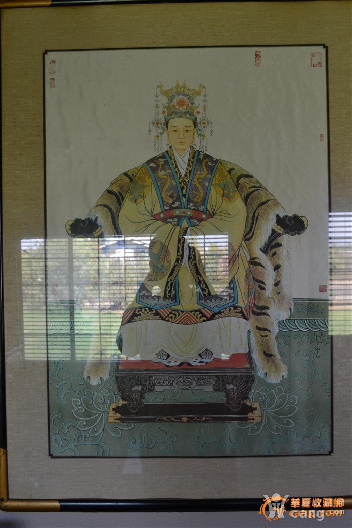 两副明朝皇帝/皇后画像 (绢上的)